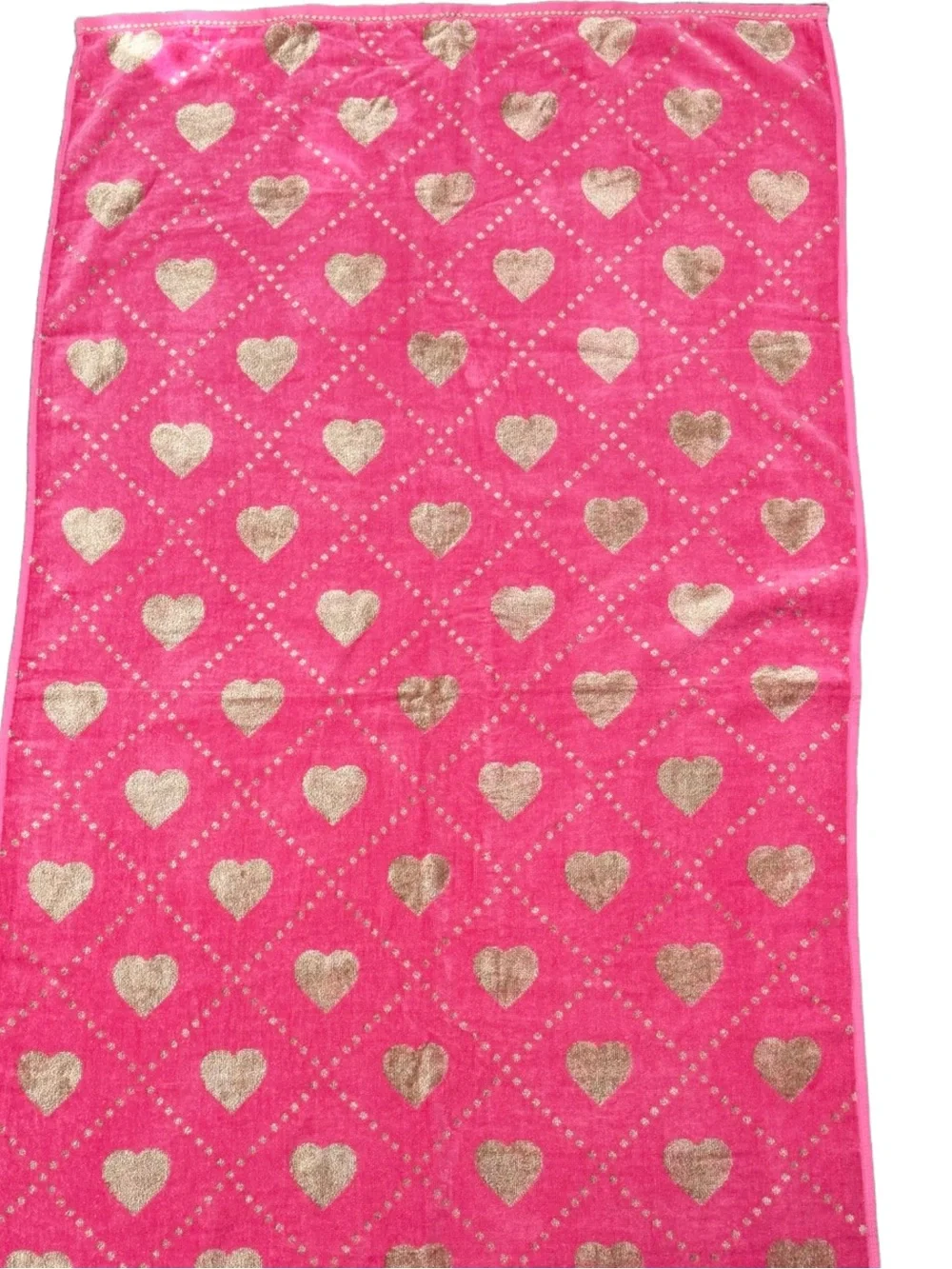 Nanette Lepore NWT Stunning Bold Pink & Gold Heart Accent Soft Plush Towel Set